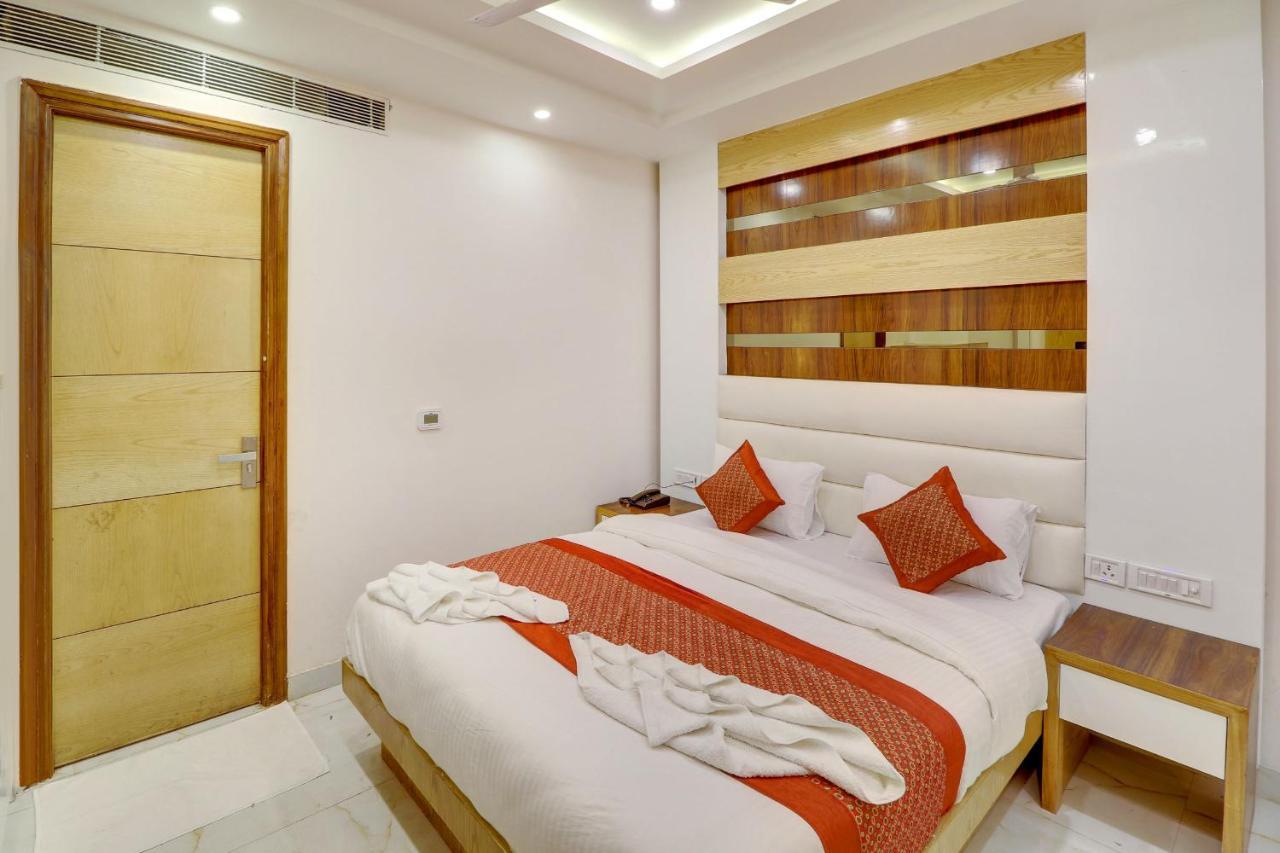 Hotel York Legacy -3 Minutes Walk From New Delhi Railway Station 'The 5 Star Ambience' Newly Built エクステリア 写真