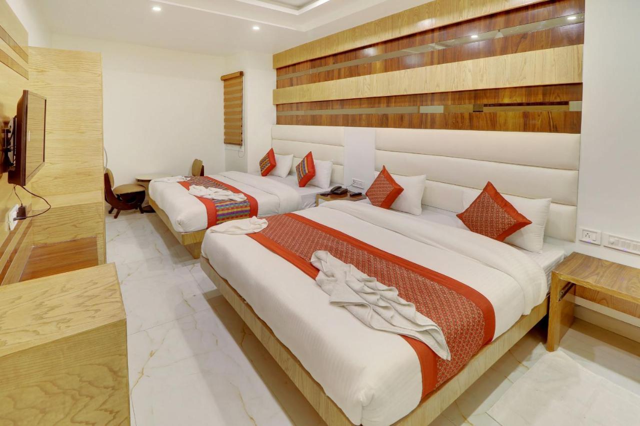 Hotel York Legacy -3 Minutes Walk From New Delhi Railway Station 'The 5 Star Ambience' Newly Built エクステリア 写真