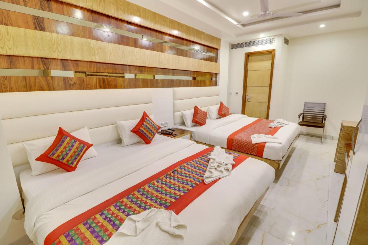 Hotel York Legacy -3 Minutes Walk From New Delhi Railway Station 'The 5 Star Ambience' Newly Built エクステリア 写真